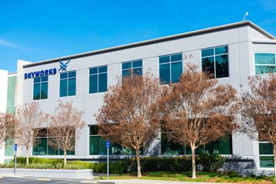 Skyworks Solutions Earnings Preview: What to Expect